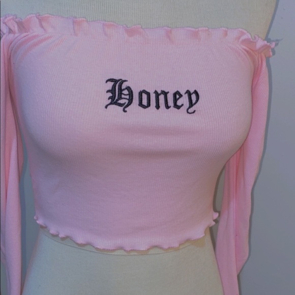 Crop tops - Picture 2 of 2